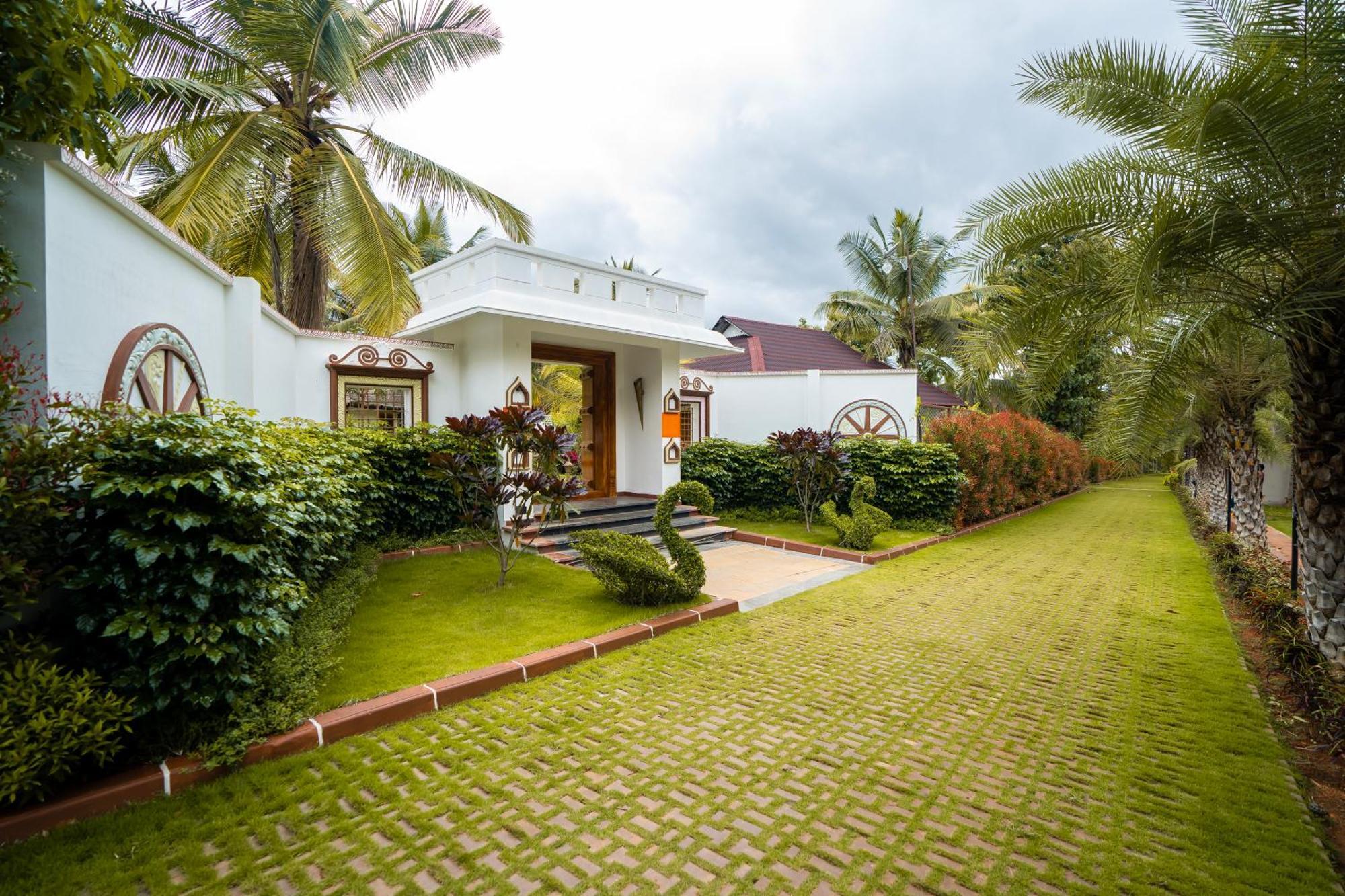 Tropical Villages Chamundi Exterior photo